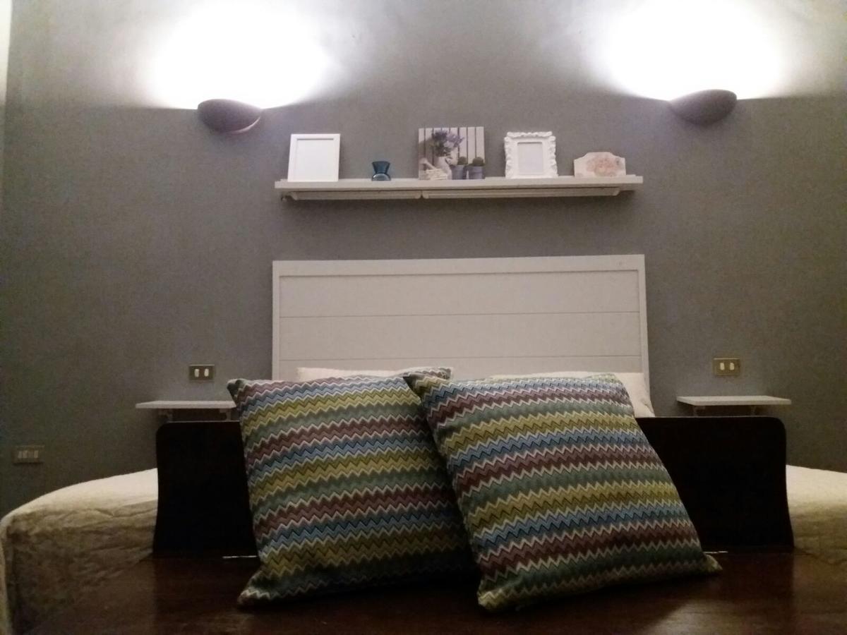 Domus Angela B&B Трані Екстер'єр фото
