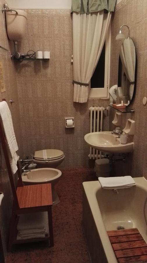 Domus Angela B&B Трані Екстер'єр фото